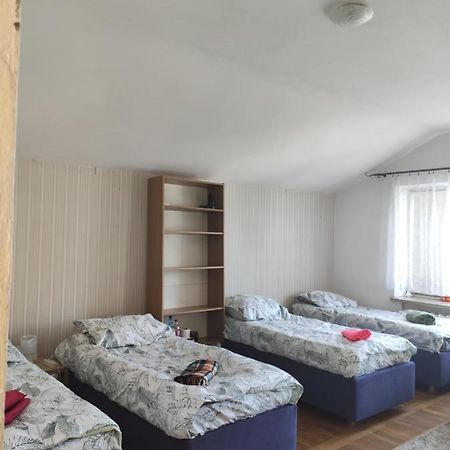 Popularna Guest Home Warsaw Luaran gambar
