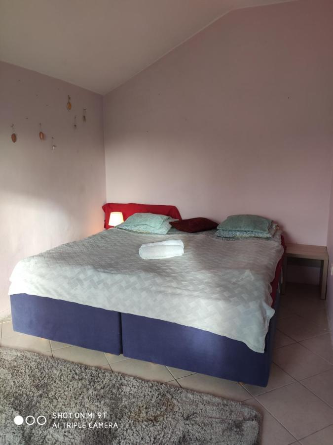 Popularna Guest Home Warsaw Luaran gambar
