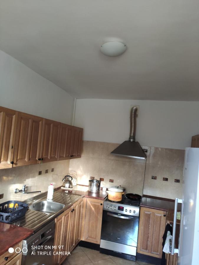 Popularna Guest Home Warsaw Luaran gambar