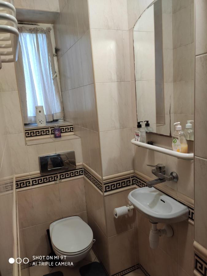Popularna Guest Home Warsaw Luaran gambar