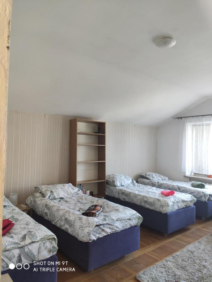 Popularna Guest Home Warsaw Luaran gambar