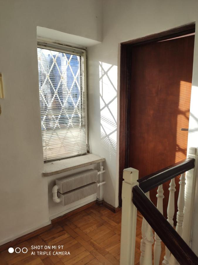 Popularna Guest Home Warsaw Luaran gambar